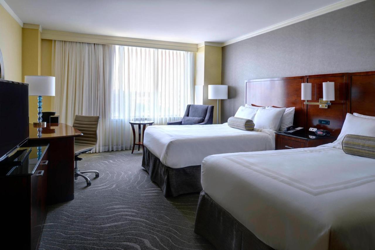 Newport News Marriott At City Center מראה חיצוני תמונה