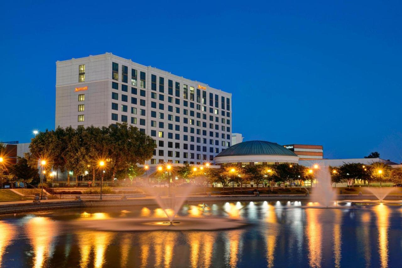 Newport News Marriott At City Center מראה חיצוני תמונה