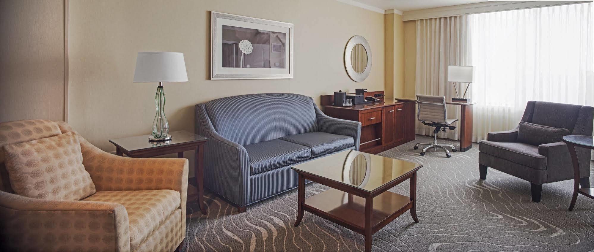 Newport News Marriott At City Center מראה חיצוני תמונה